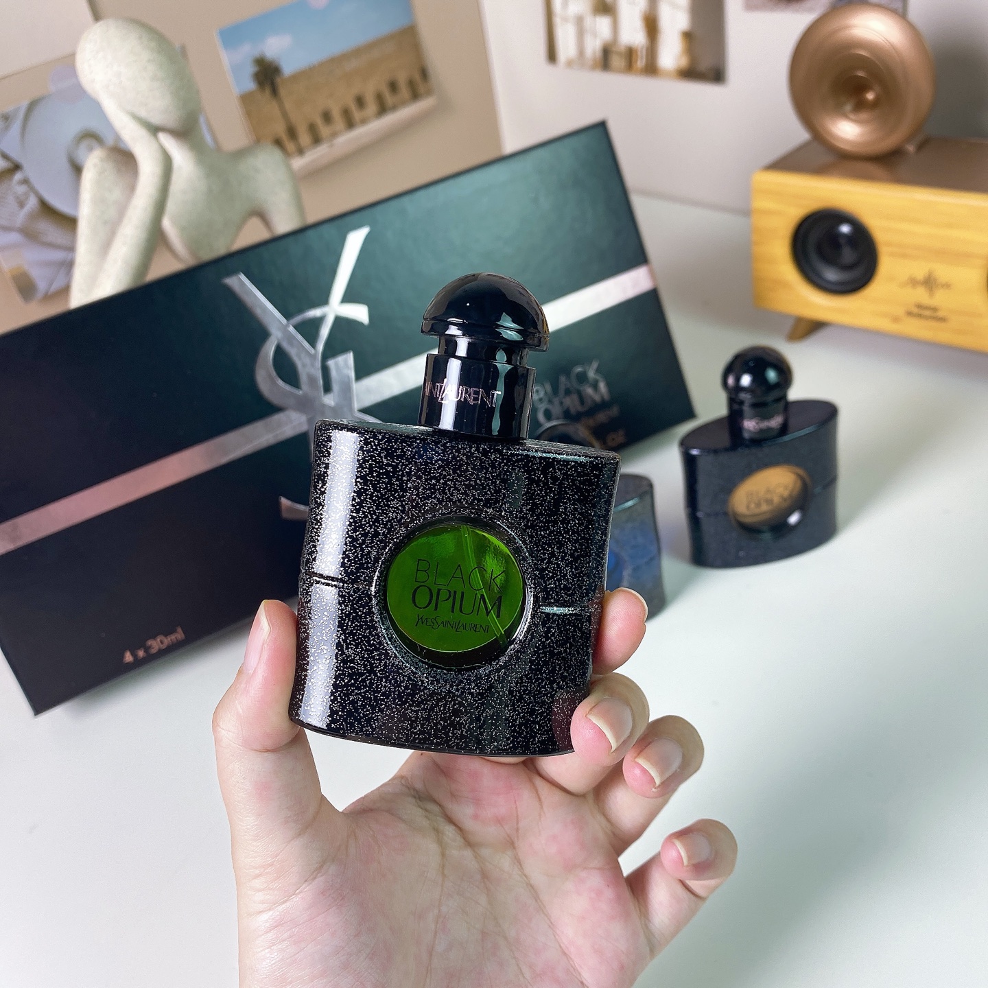 Saint Laurent perfume